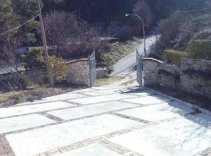 Eagle House * Përmet