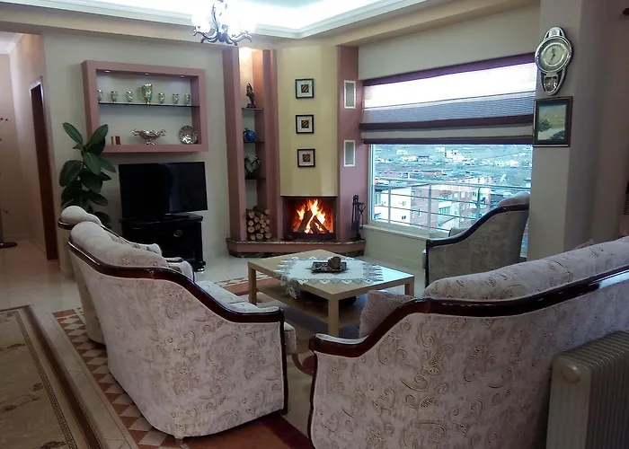 فيلة Eagle House *