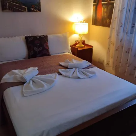 Eagle House Villa *