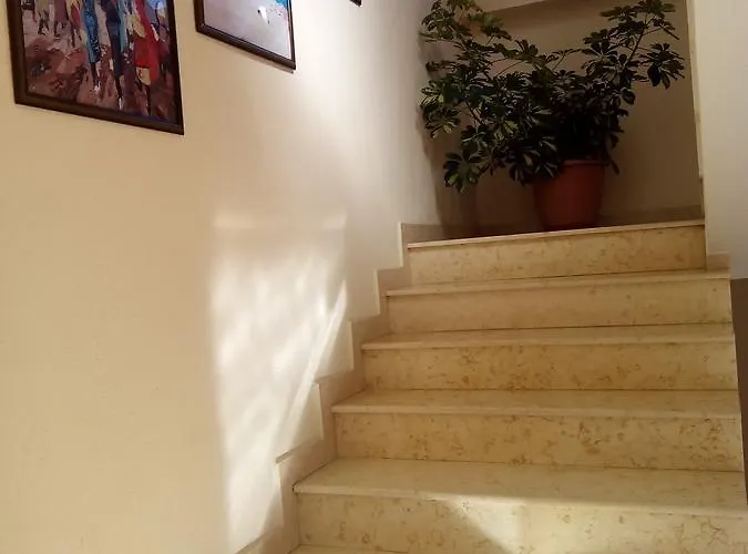 Eagle House * Përmet